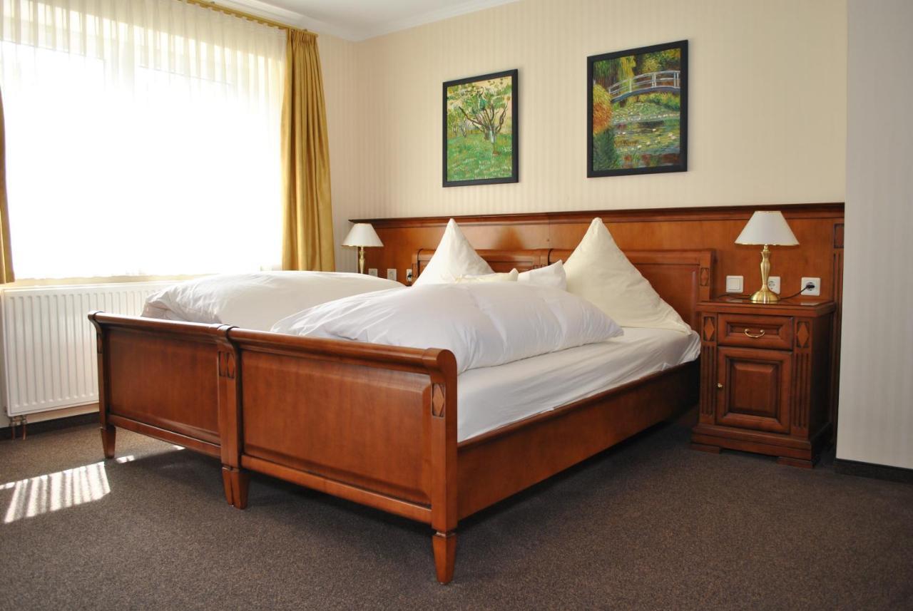 Waldhotel Райнбах Экстерьер фото